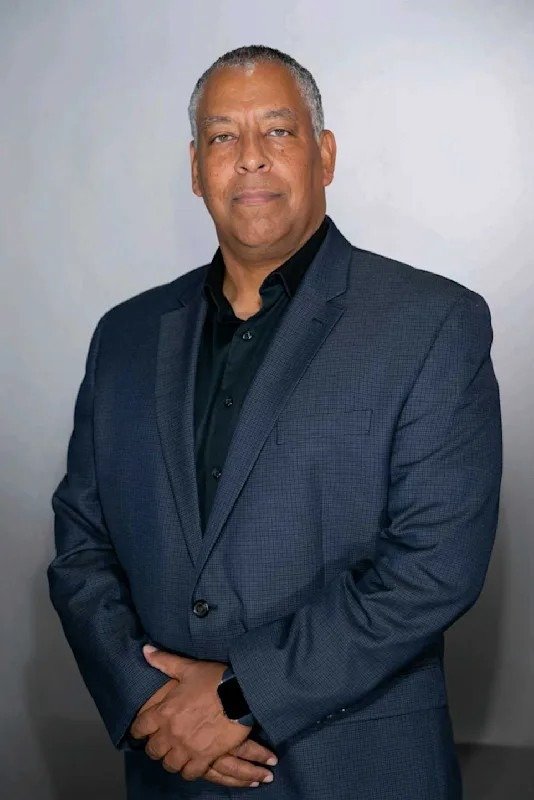 Dr. Victor Reynolds, PhD